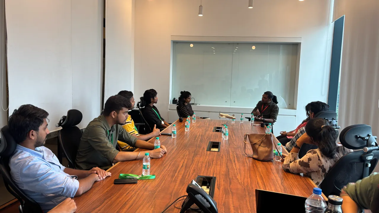 Conversation among attendees at Circa Vol. 02, The Unscripted Hour, The Hive, Chennai.